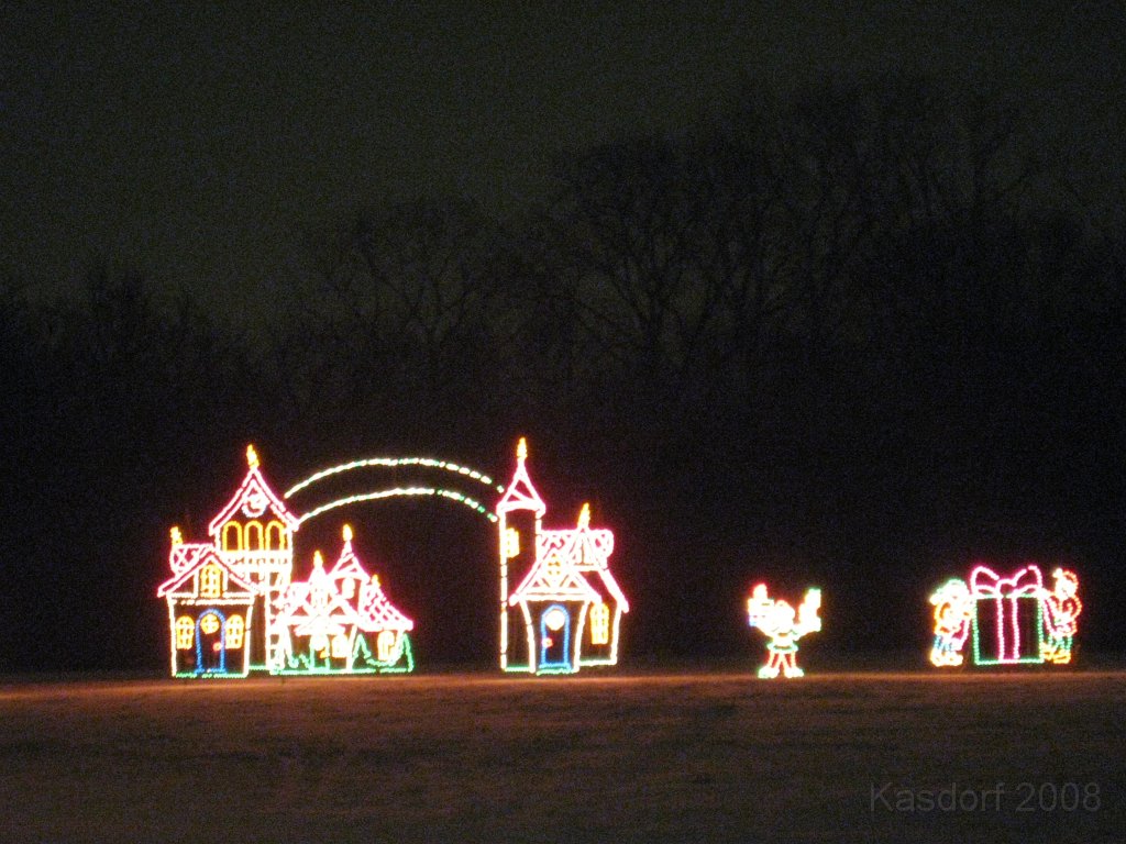 Christmas Lights Hines Drive 2008 074.jpg - The 2008 Wayne County Hines Drive Christmas Light Display. 4.5 miles of Christmas Light Displays and lots of animation!